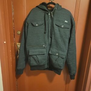 listing-status-banner